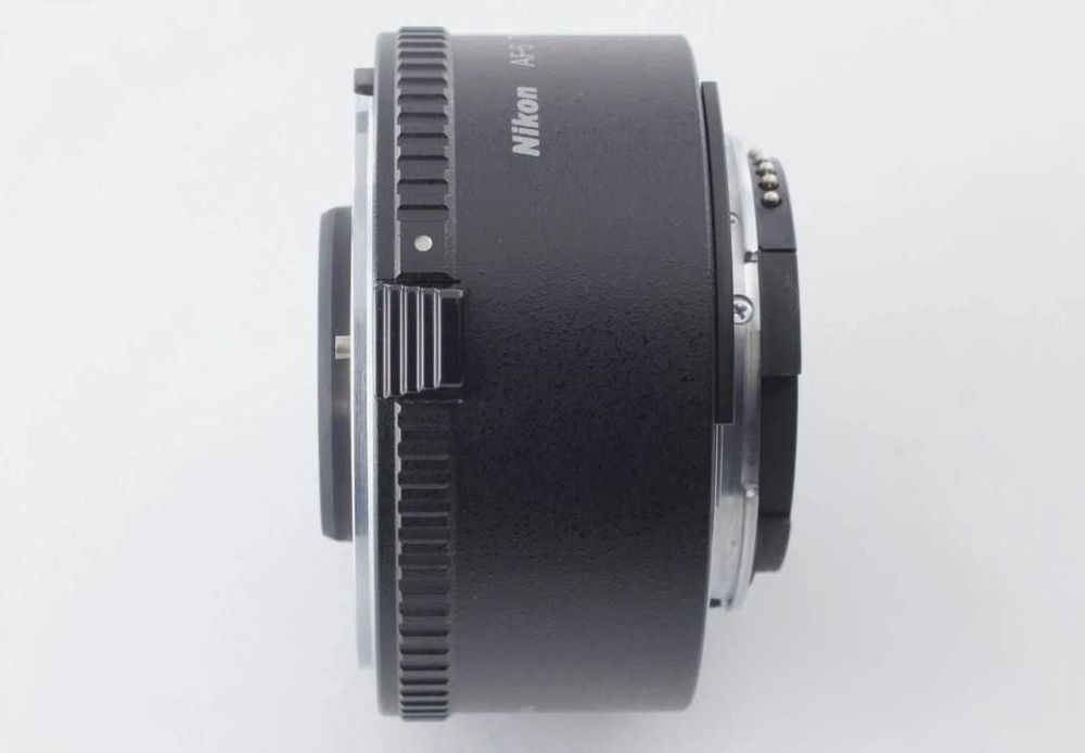 Nikon AF-S TC-17E II 1.7x **Como Novo**