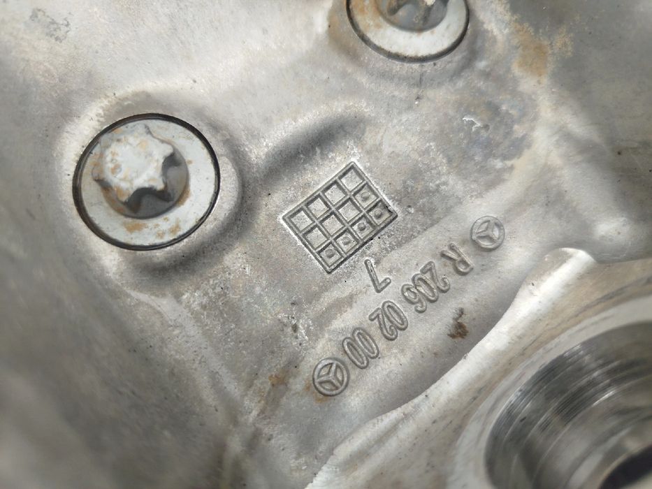 Manga de eixo frente direita MERCEDES-BENZ Classe C Carrinha (S206)