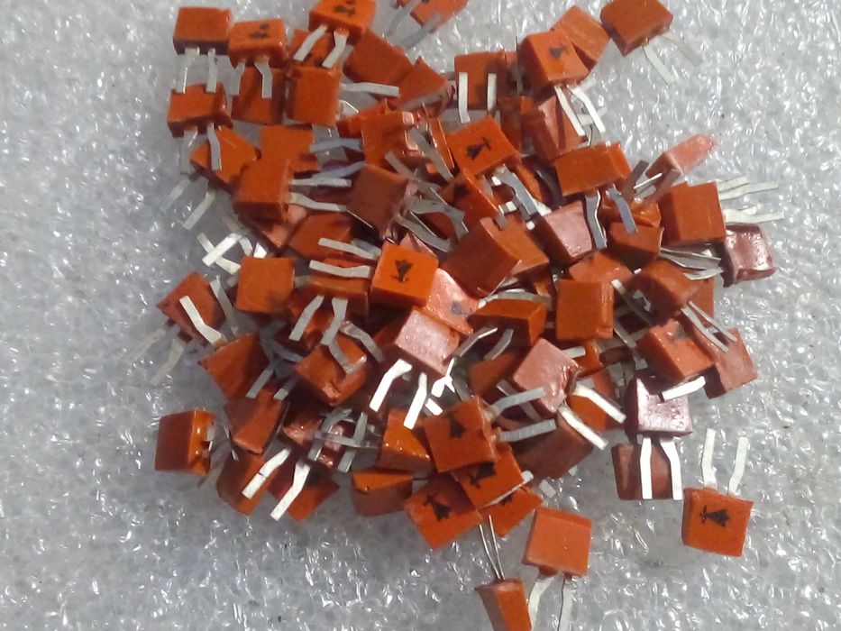 Диод Кд513А импульсный