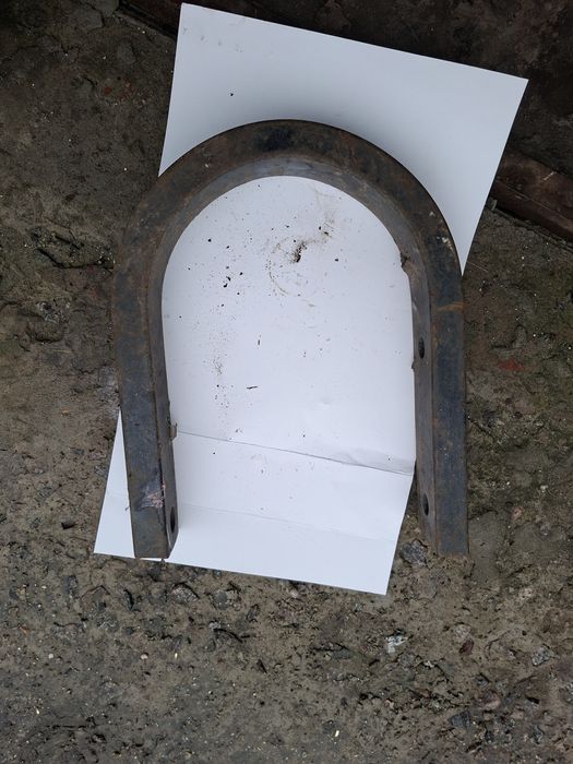 Продам стойку лапы u-образная 33090001