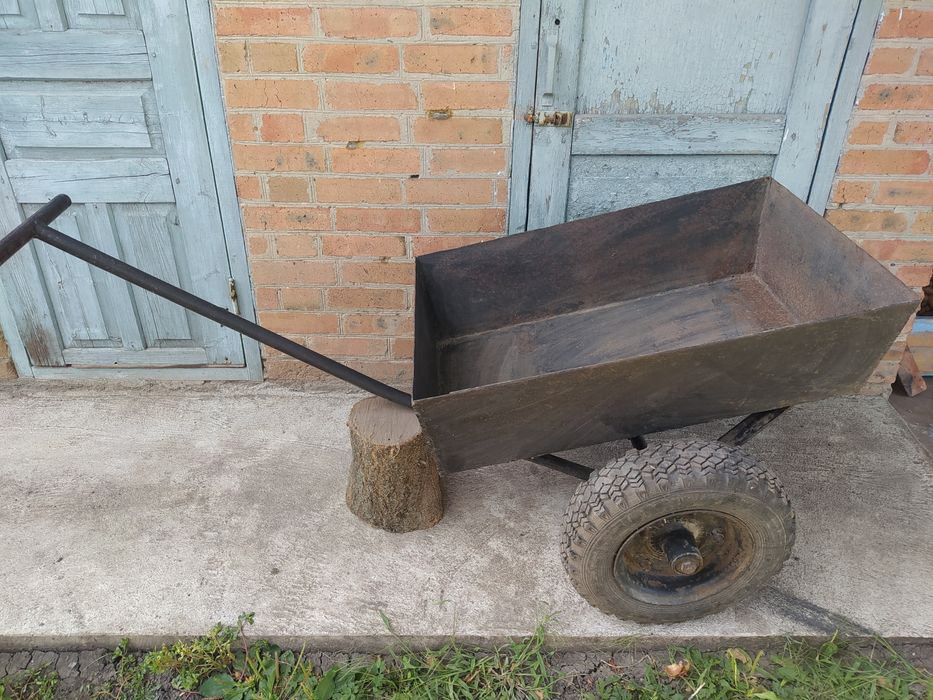 Тачка строительная