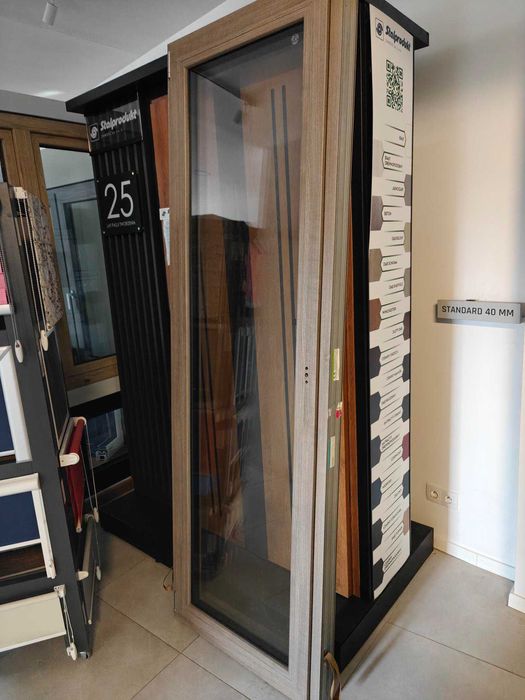 sprzedam drzwi balkonowe