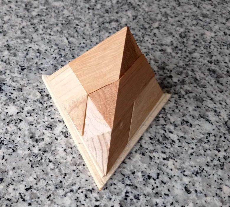 Puzzle - O Poliedro de Fogo (Quebra-cabeças)