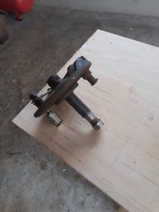 Tampa cubo frente Macal