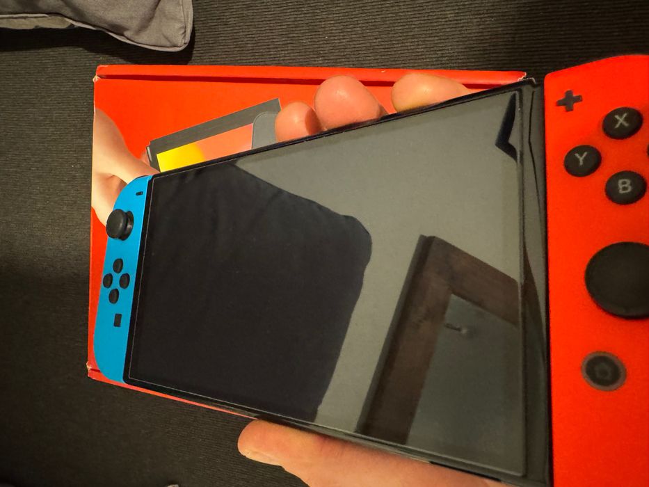 Nintemdo Switch Oled