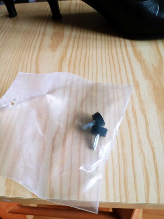 szpilki czarne ryłko