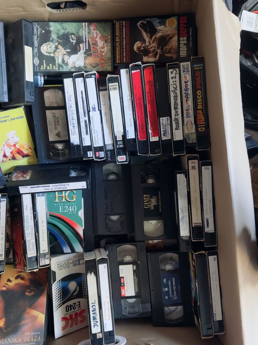 Kasety vhs zestaw