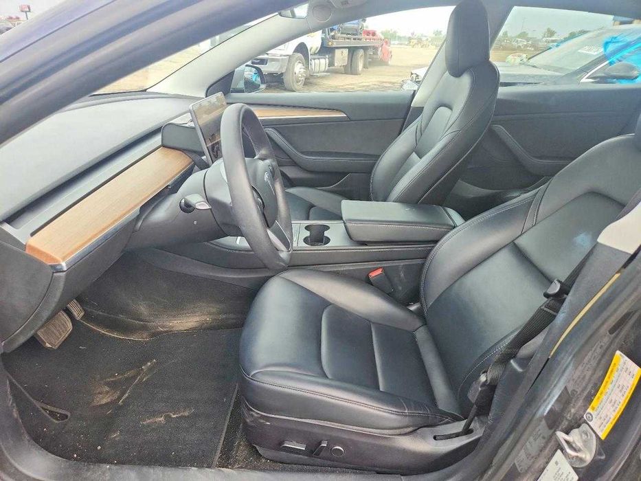 Tesla Model 3 2021;