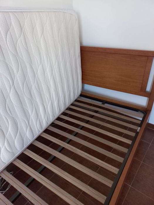 Cama Madeira de Cerejeira - estrutura e estrado