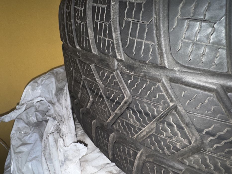 Alufelgi Dezent 17 + zimowe opony pirelli 5x112 ET48