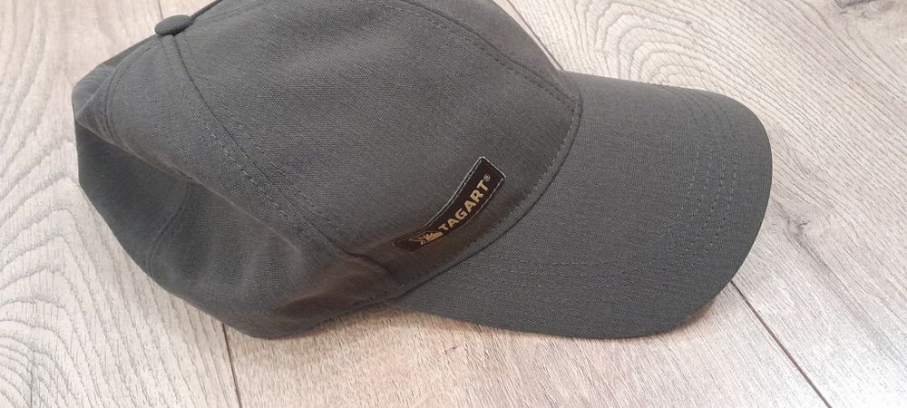 Nowa czapka z daszkiem Tagart