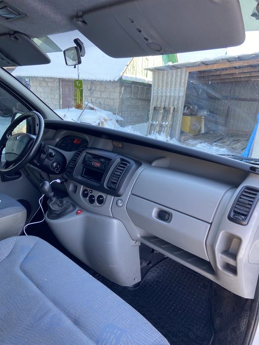 Бус Reno Trafik  оригинал 230 тис пробігу