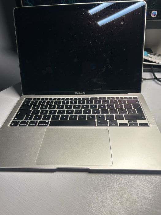 Macbook Air M1 2020