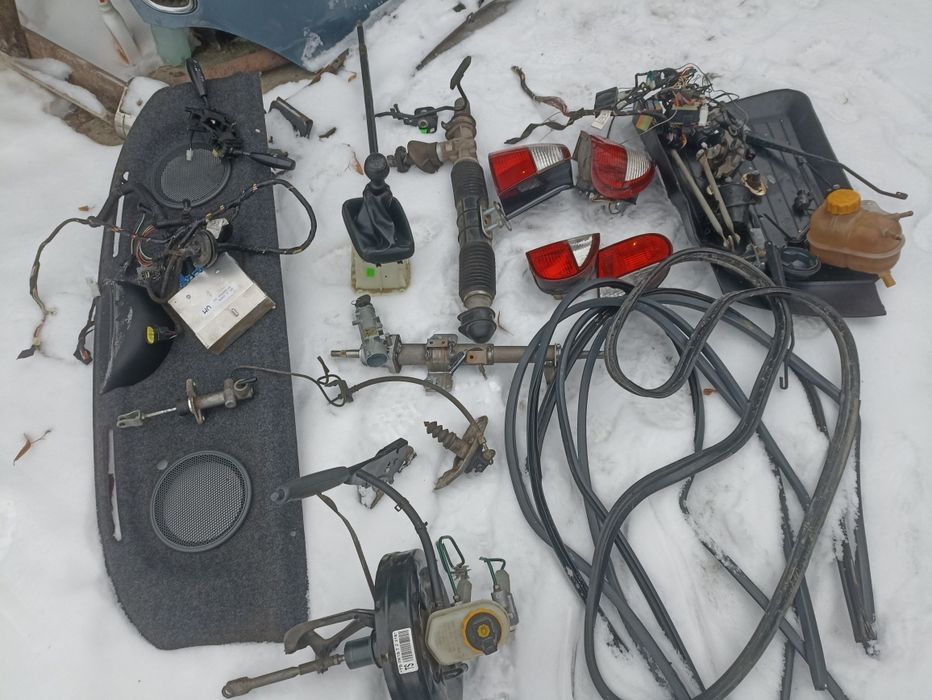 Трапеція двориків Dewoo Lanos поляк