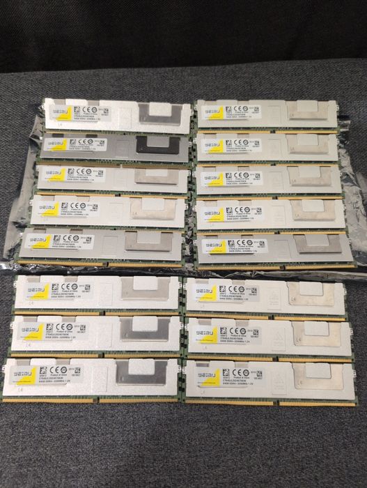 Оперативна пам'ять з охолодженням LRDIMM DDR4 64GB 3200 4RX4 REG ECC,