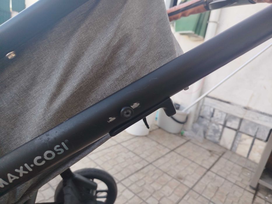 Carrinho Maxi Cosi Zélia S