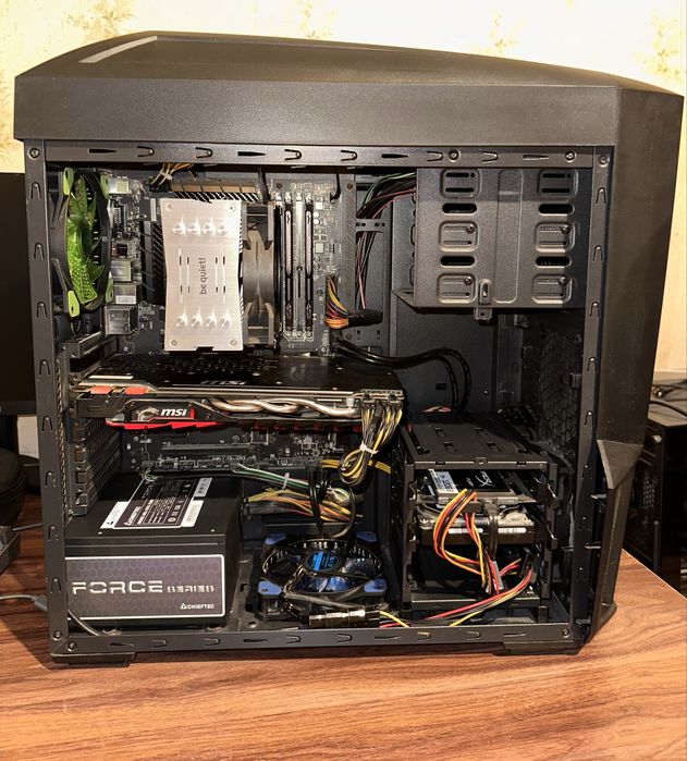Игровой ПК i7-6700K / GTX 1070 Gaming X 8GB / 16GB RAM / SSD + HDD