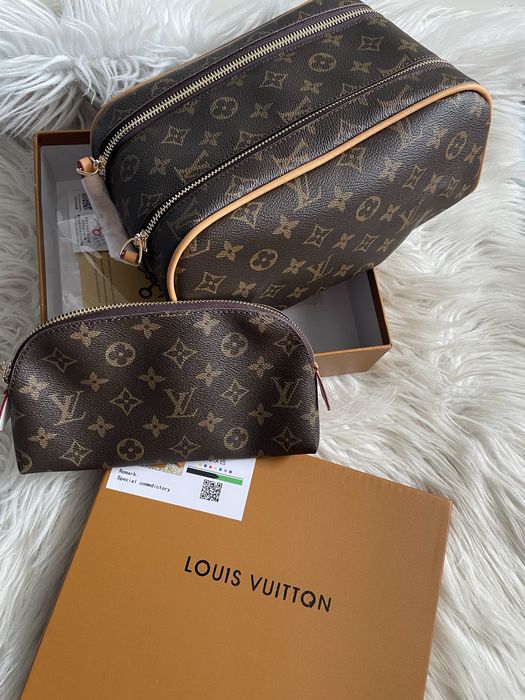 Трендова косметичка в стилі Louis Vuitton