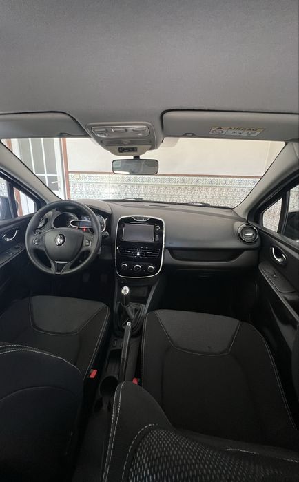 Renault Clio IV 1.5 DCI Poucos Quilómetros