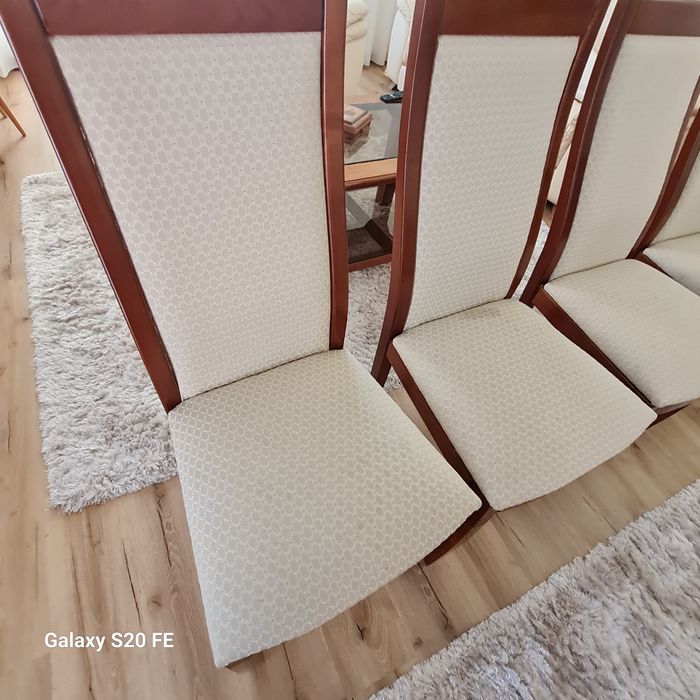 Cadeiras de sala de jantar