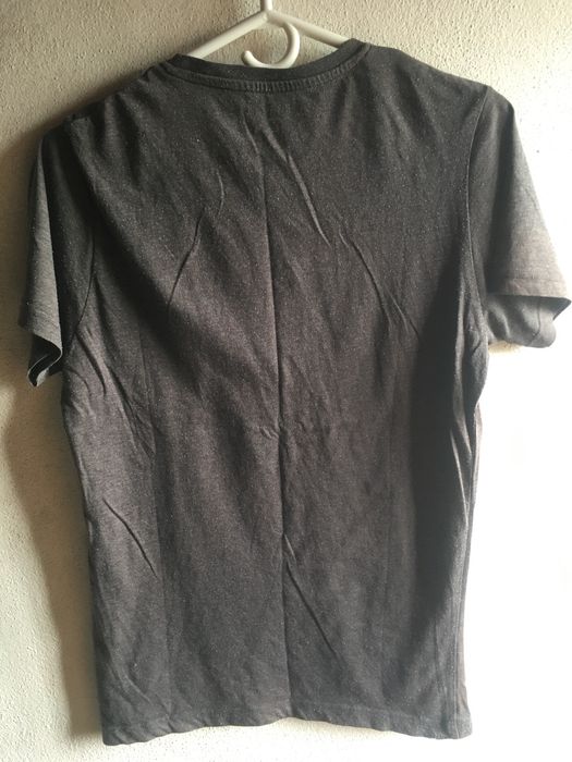 T-shirt cinzenta Pull & Bear