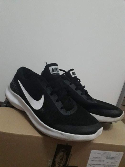 Buty trenigowe nike r41