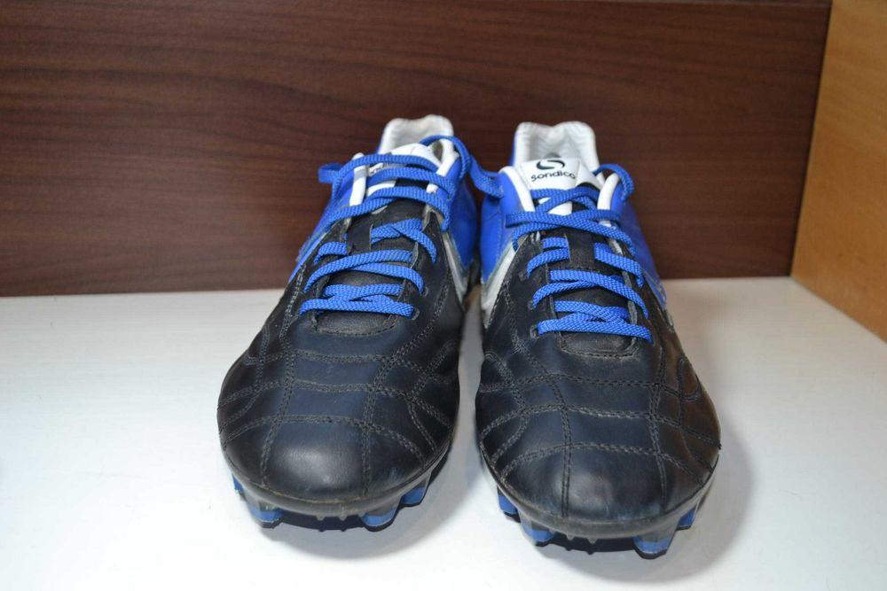 sondico 46р бутсы кожаные оригинал бампы шиповки копочки