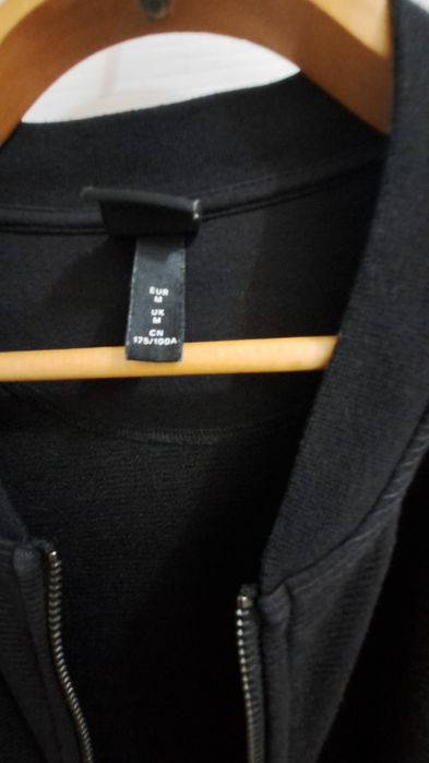 Кофта чорна ,чоловіча.