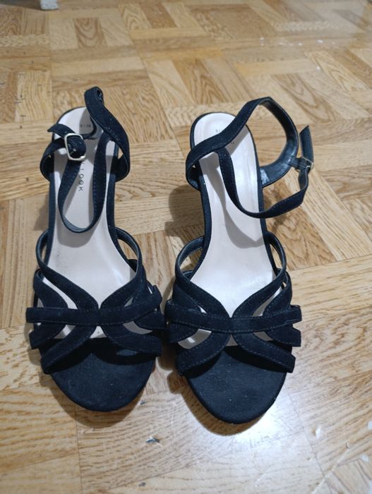 Взуття літне опт. Все 38