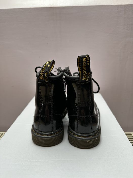 Botki sznurowane kozaki sneakersy Dr. Martens unisex streetwear