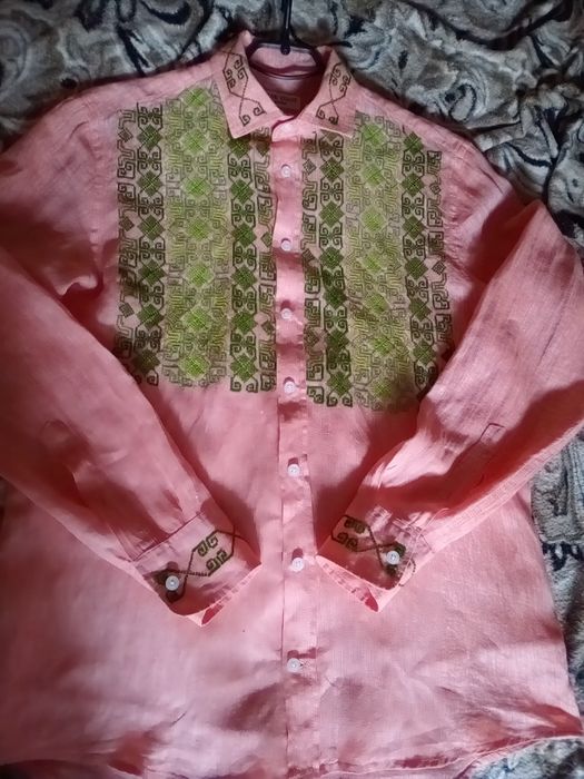 Вишиванка чоловіча рохева