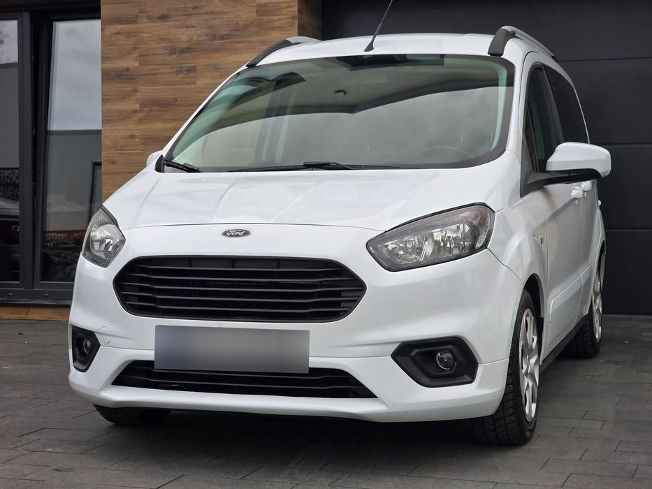 Ford Tourneo Courier Zarejestrowany - pierwszy właściciel w kraju