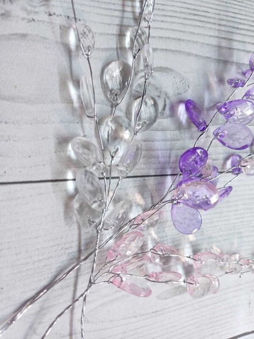 Веточка с кристалами