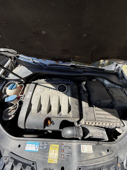 Golf 5 1.9 TDI pakiet GTI | Szyberdach | Zdrowa blacha | USZKODZONY SILNIK