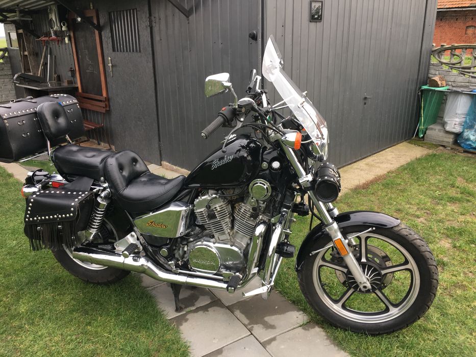 Honda Shadow VT700C