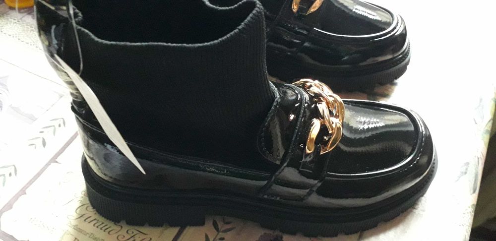 Ботінки для дівчинки