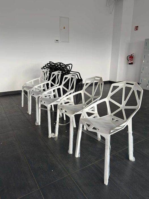 200szt Krzesło Białe Ażurowe PVC ABS Do Salonu Kuchni Biura Biurowe