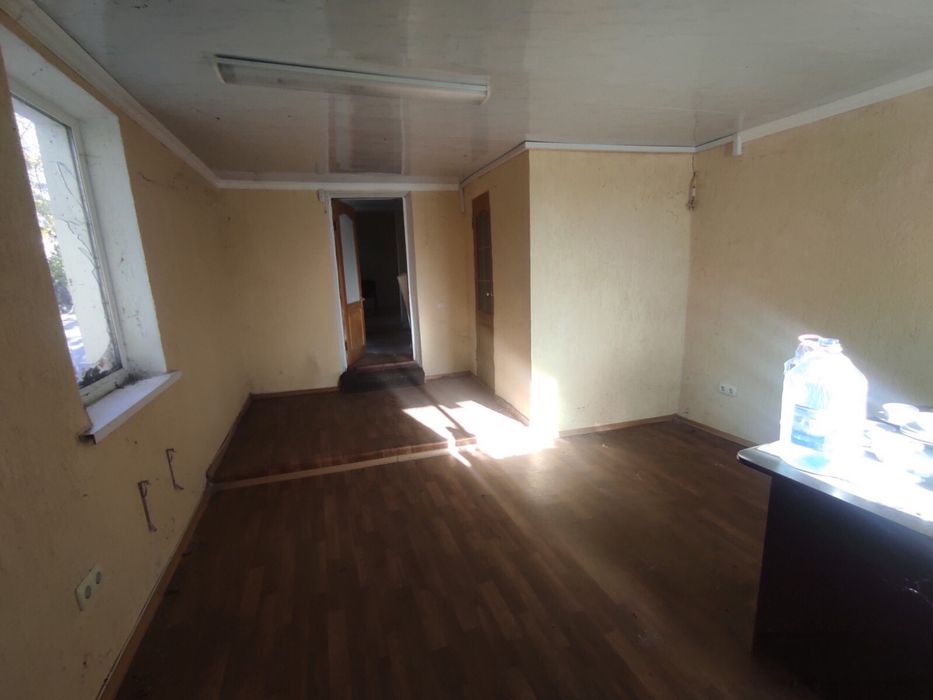 Продаж фасадного приміщення, р-н Центр