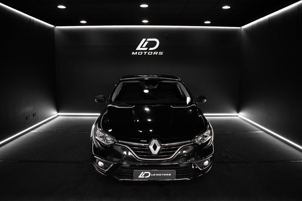 Renault Mégane — fotografia 2