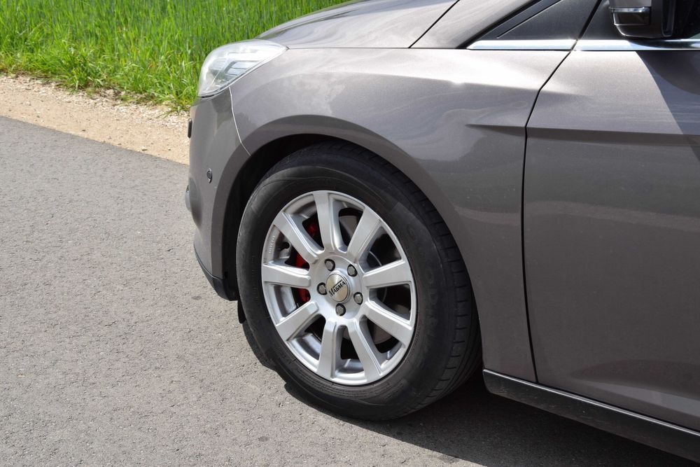 Ford Focus MK3 2.0 TDCi Xenon