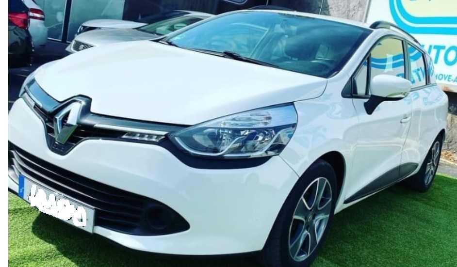 RENAULT – Este veículo de 2017 oferece uma condução fiável e prática, ideal para quem procura um automóvel robusto para o dia a dia — photo 4