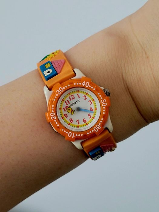 Zegarek dla dziecka na pasku pomarańczowy