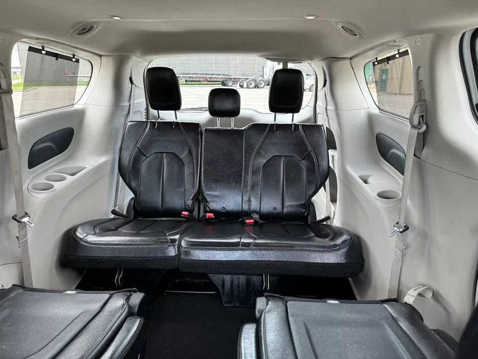 2019 Chrysler Pacifica Touring