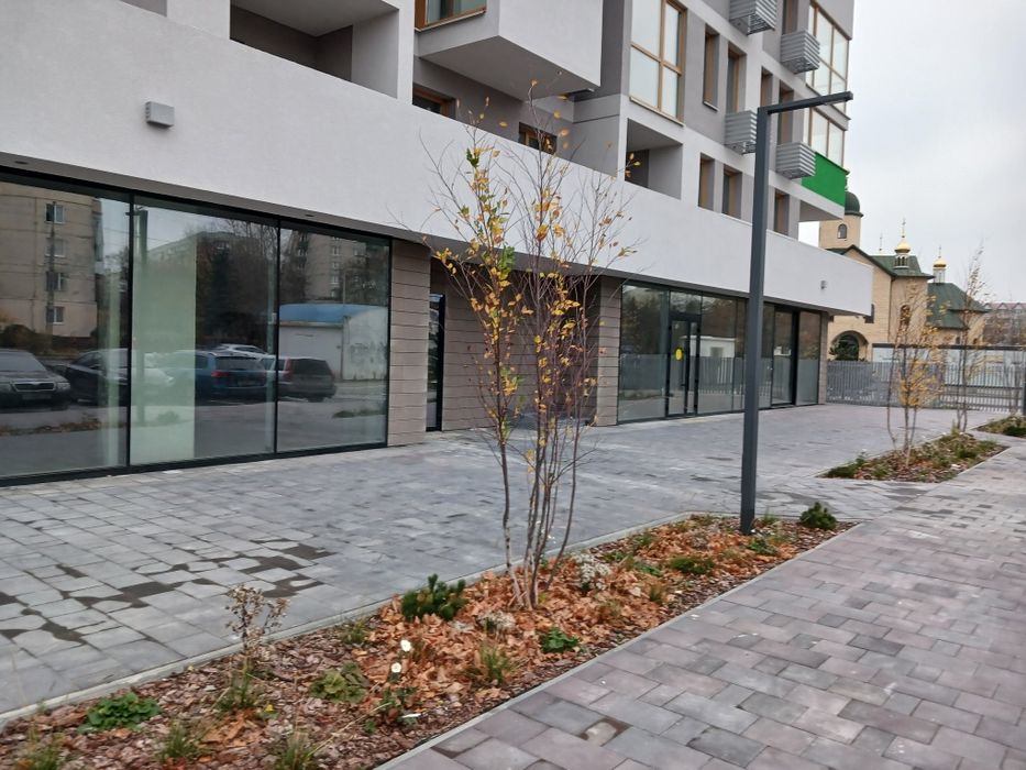 Здам в оренду комерційне приміщення по вул. Станіславського.