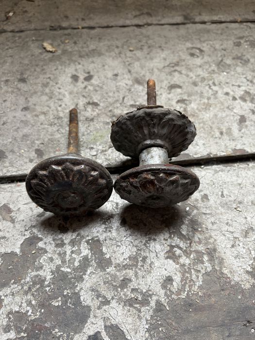Batente porta antigo. Conjunto para porta