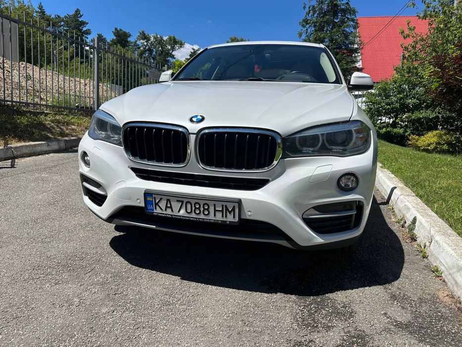 Продам BMW X6 власник