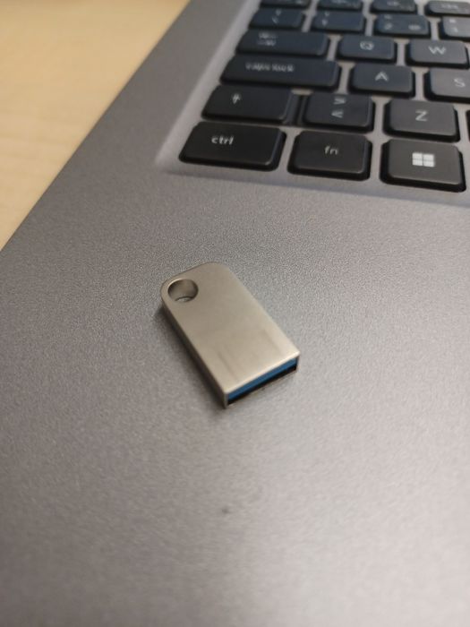 Vendo pen 2 TG - Nova