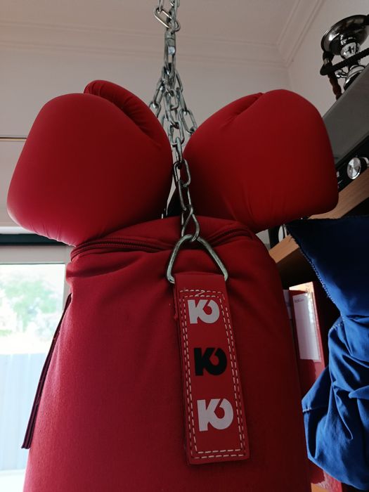 Vendo saco de boxe como novo