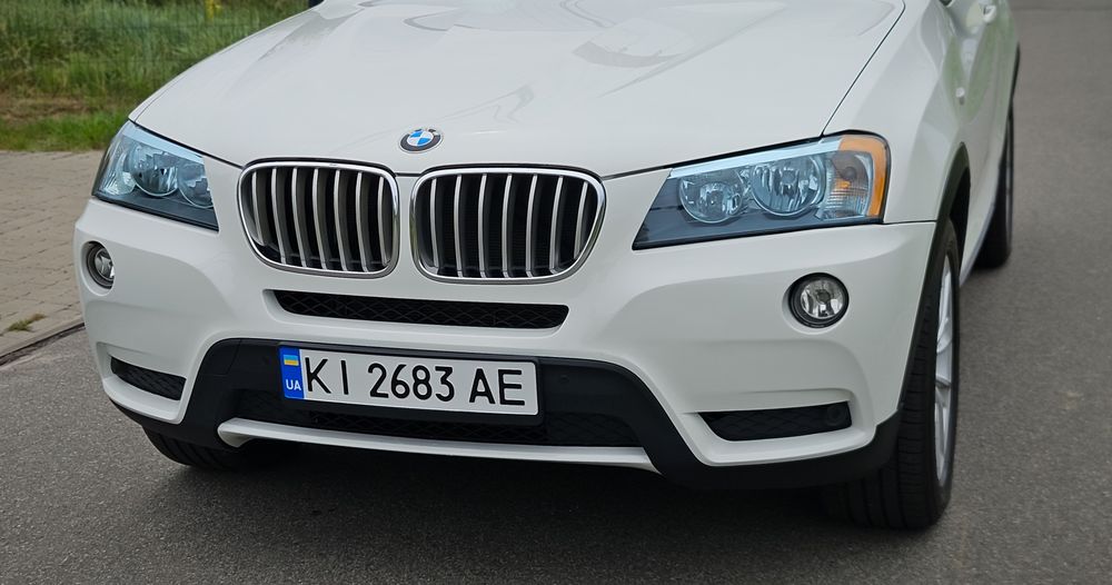 BMW X3 XDrive28i F25 2013р.в. Гарна комплектація та стан.