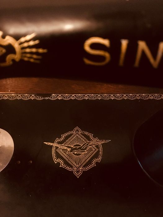Máquina de Costura SINGER